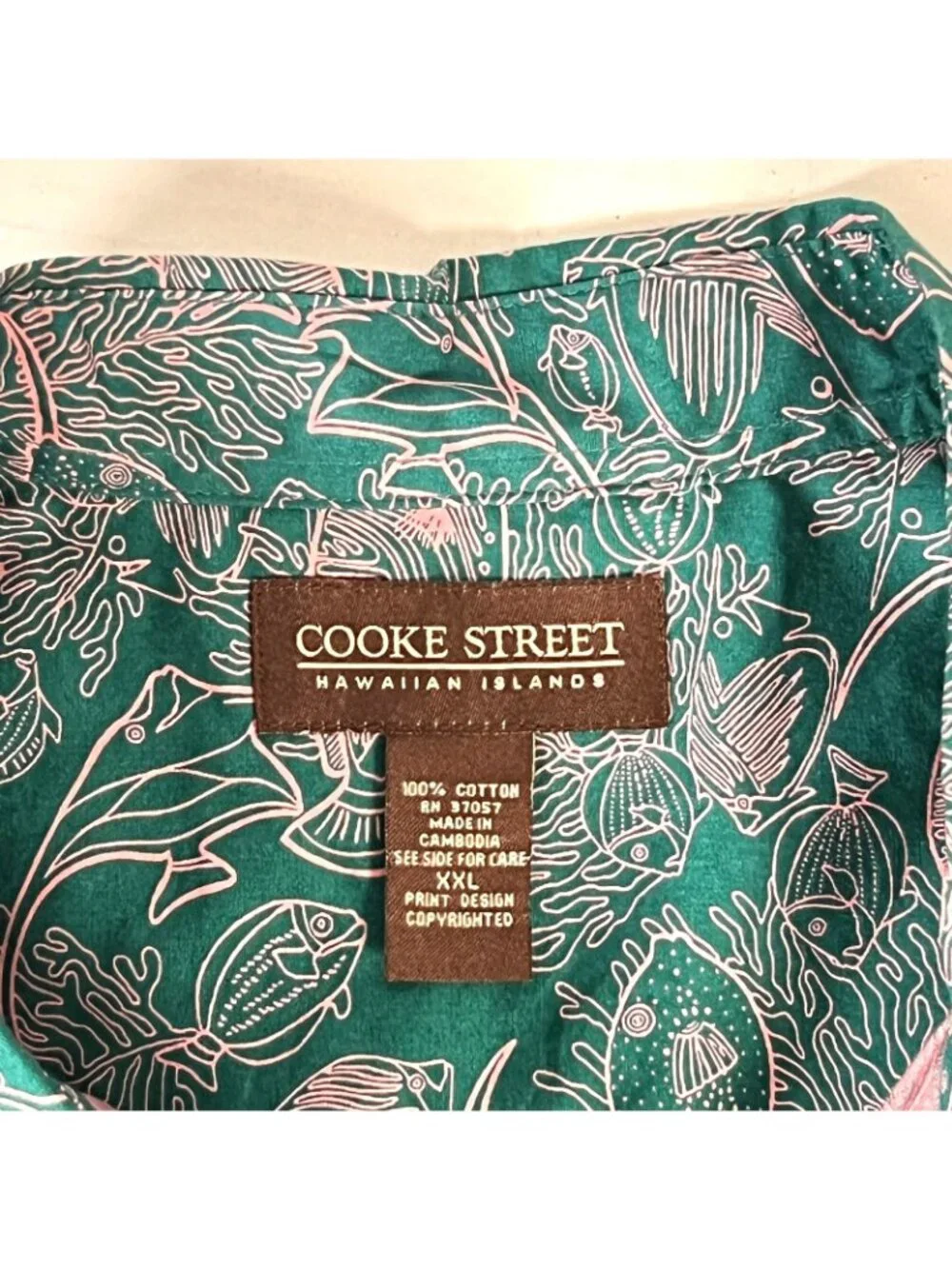 Cooke Street Tropical Fish Mens Hawaiian Shirt size 2XL 55x33 Tall Cotton Reef